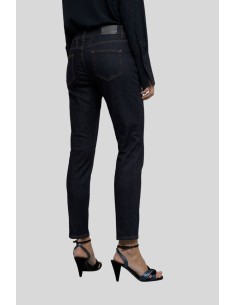 JEAN BAKER - CLOSED 2